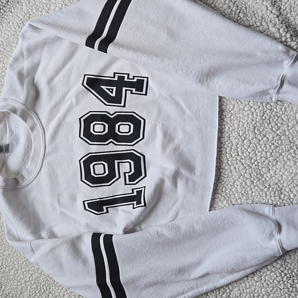 White Cropped Sweatshirt with 1984 Print
